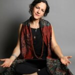 portrait melissa de Valera Melissa de Valera yoga holistique Takla Makan"