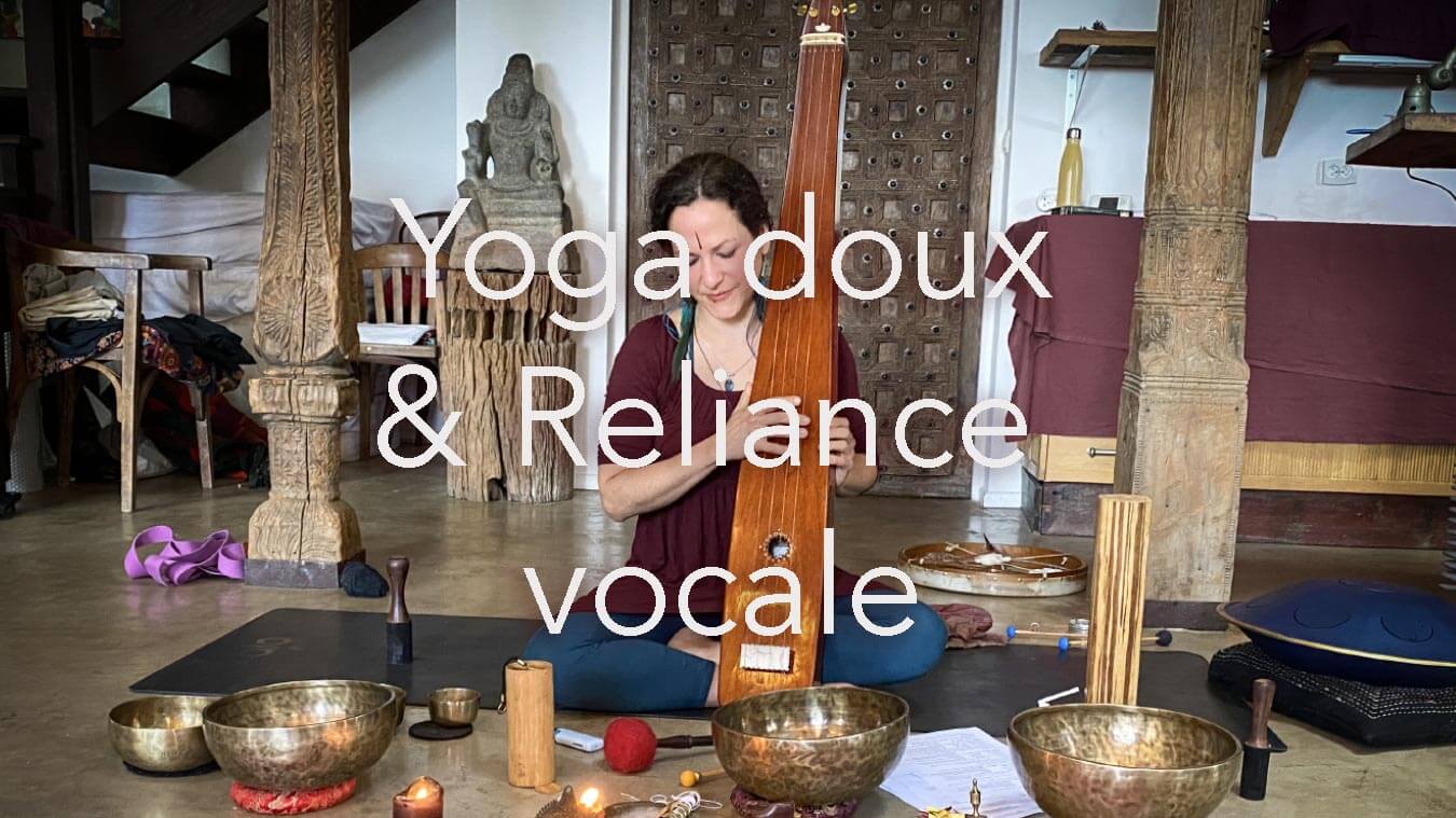 Melissa de Valera enseigne le yoga de la voix